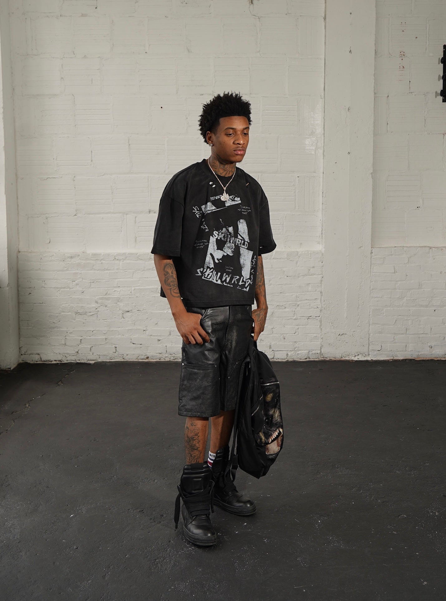 I Won’t Stop Dreaming Tee (Black)