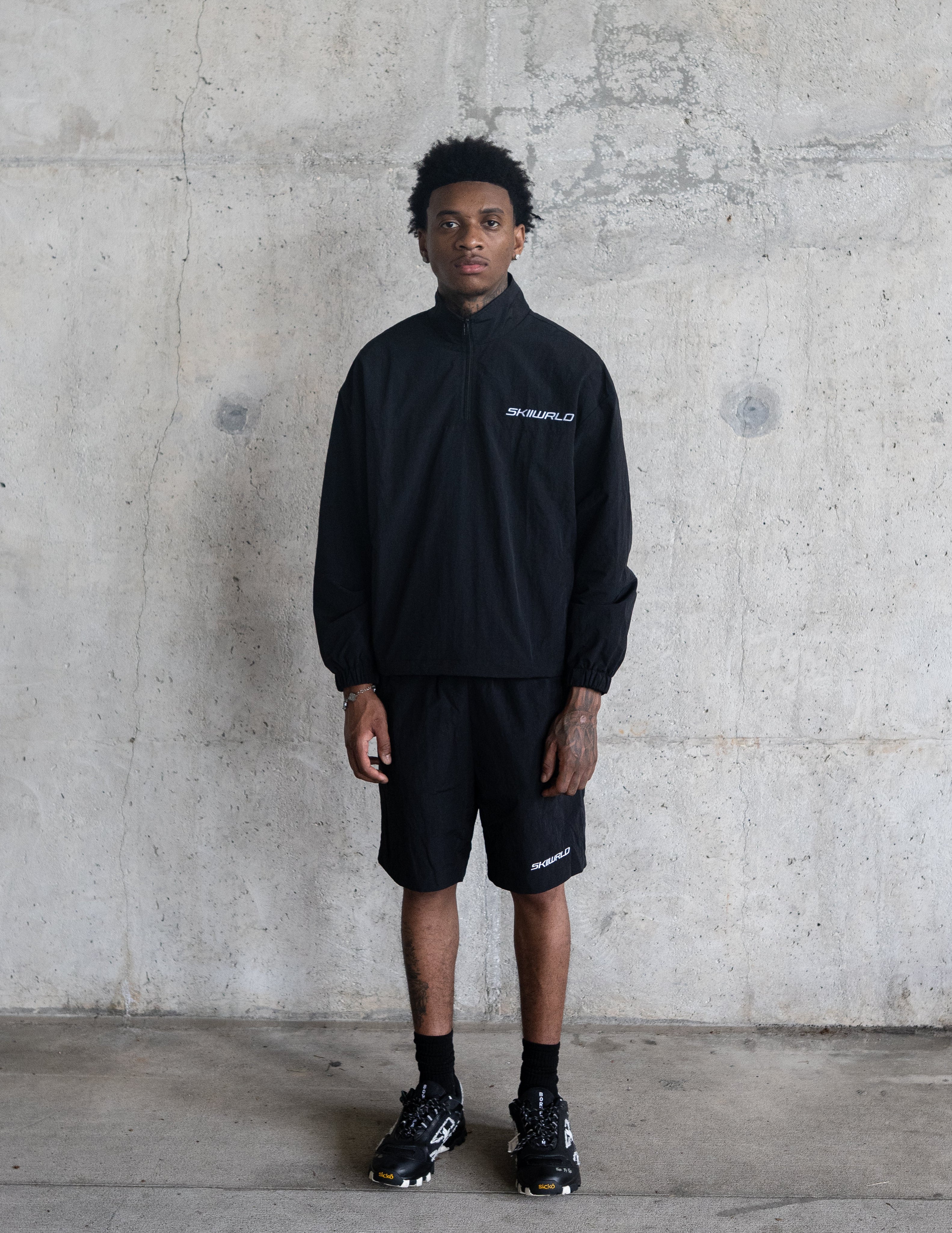 Skiiwrld Quarter Zip (Black)