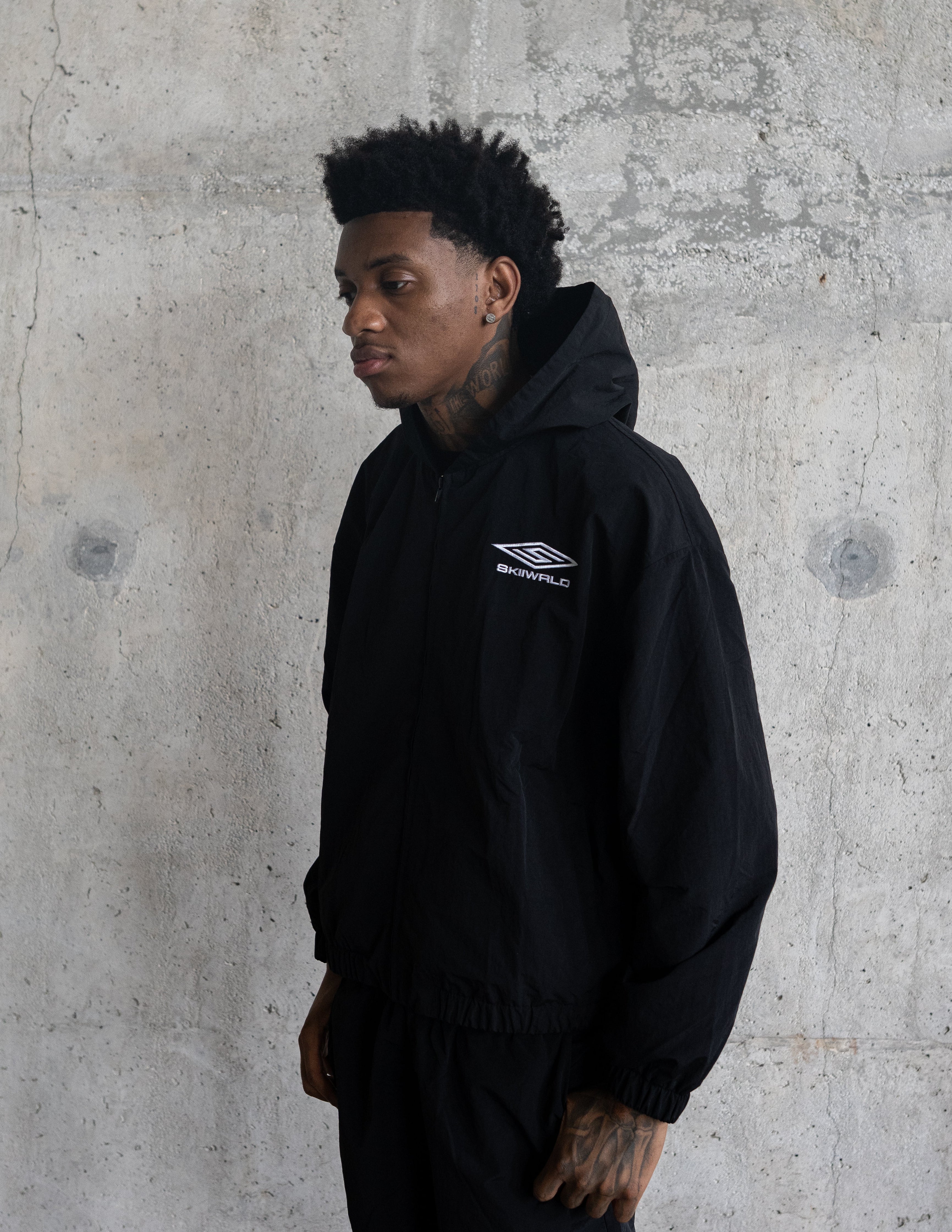 Skiiwrld Windbreaker (Black)