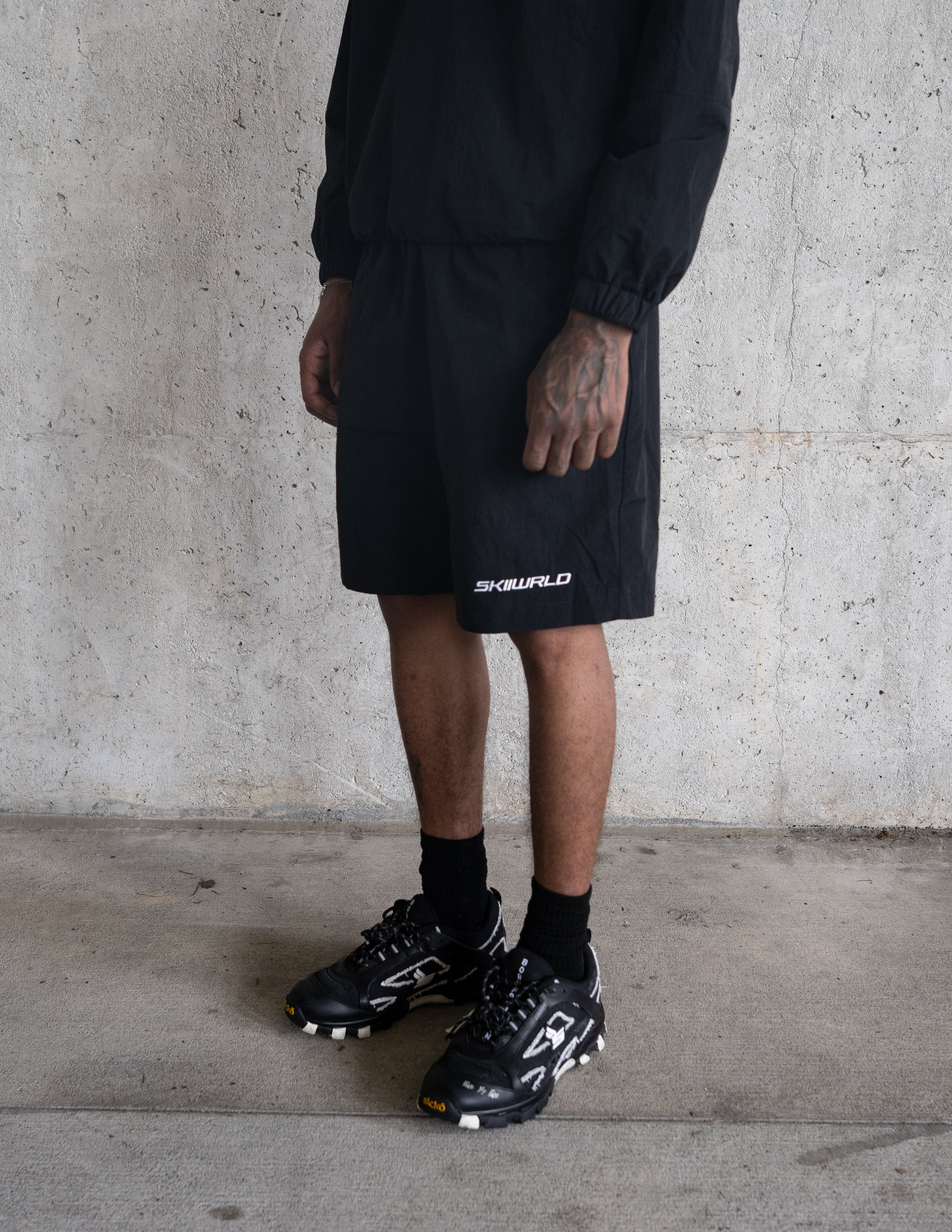 Skiiwrld Nylon Shorts (Black)