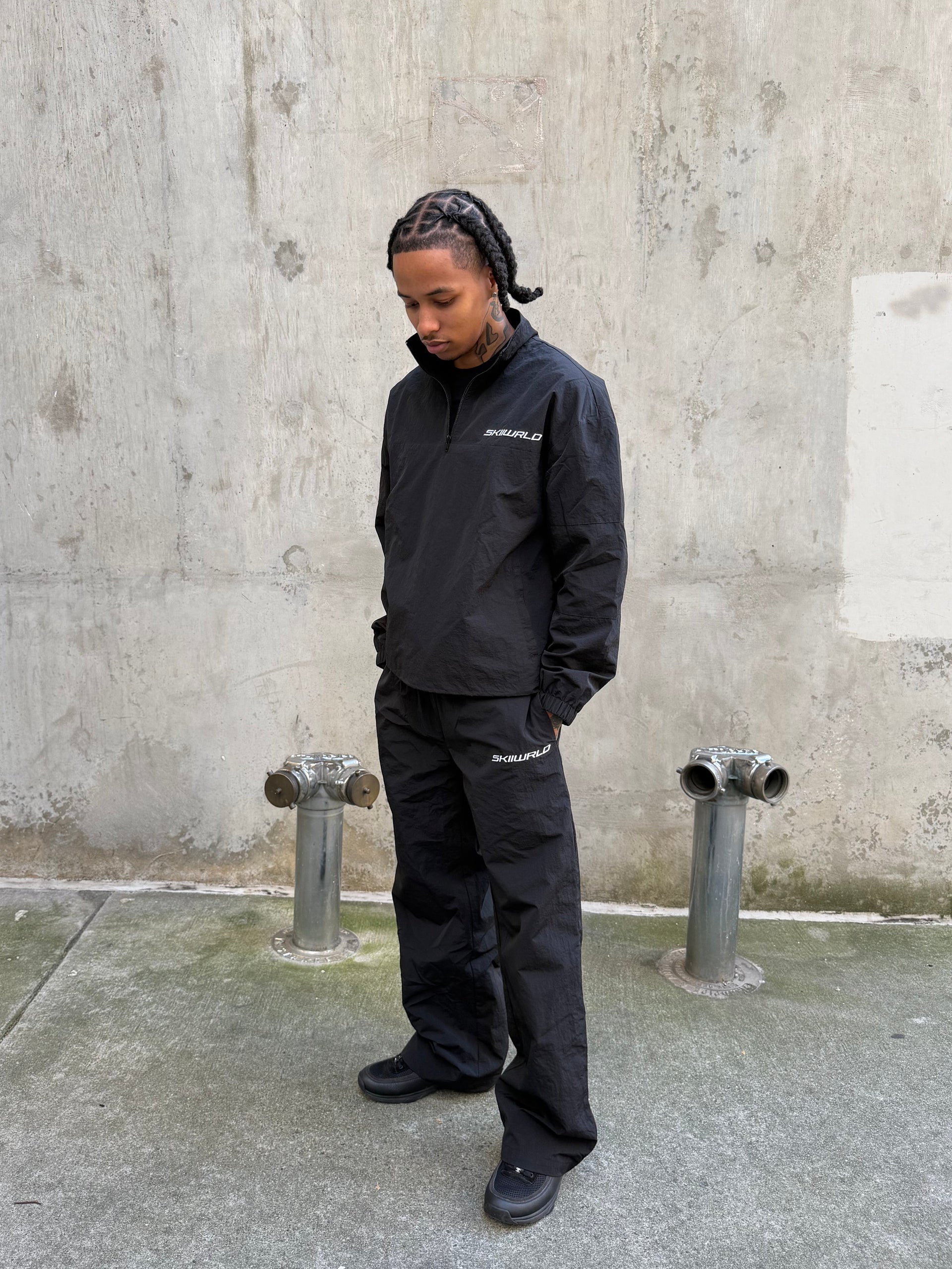 Skiiwrld Nylon Pants (Black)