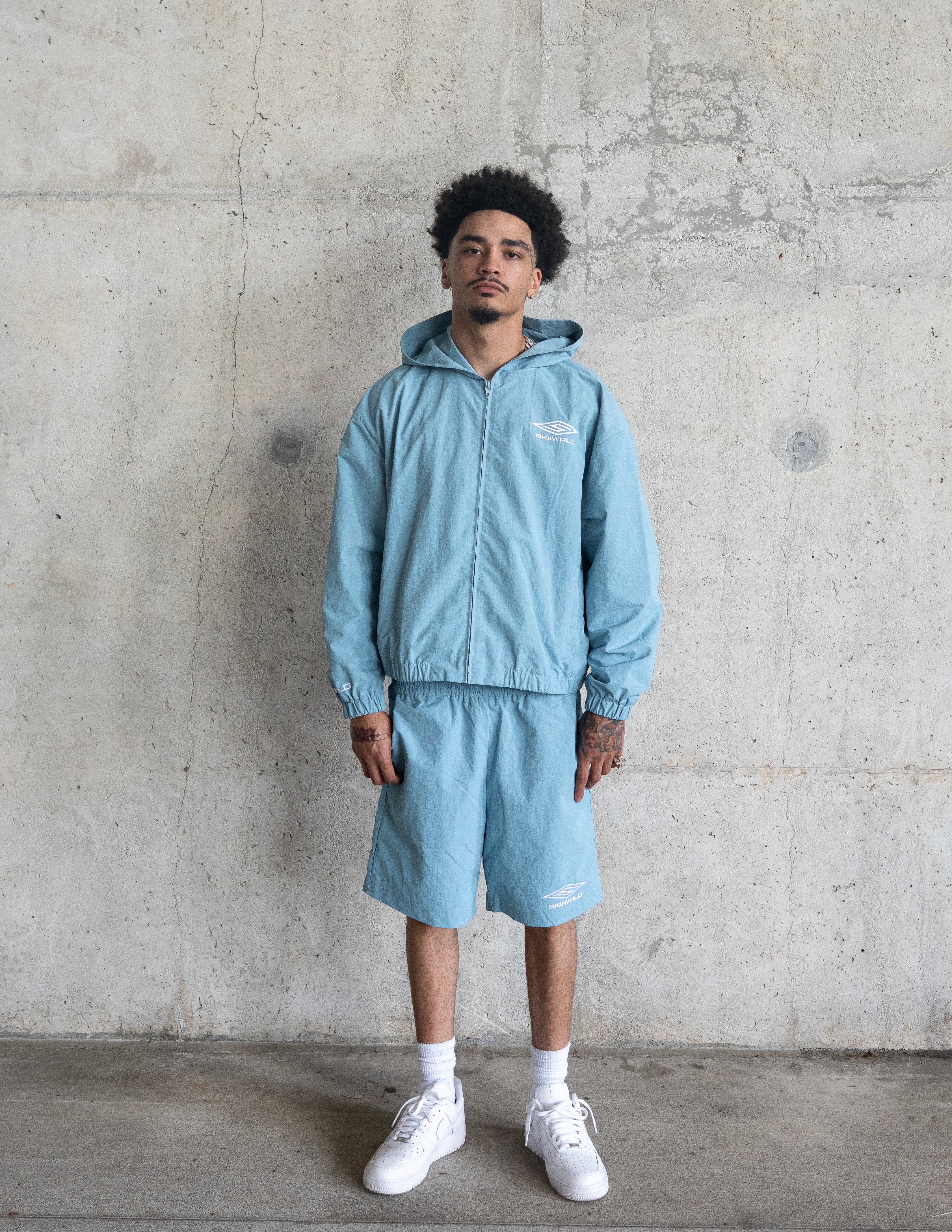 Skiiwrld Wind Breaker (Baby Blue)